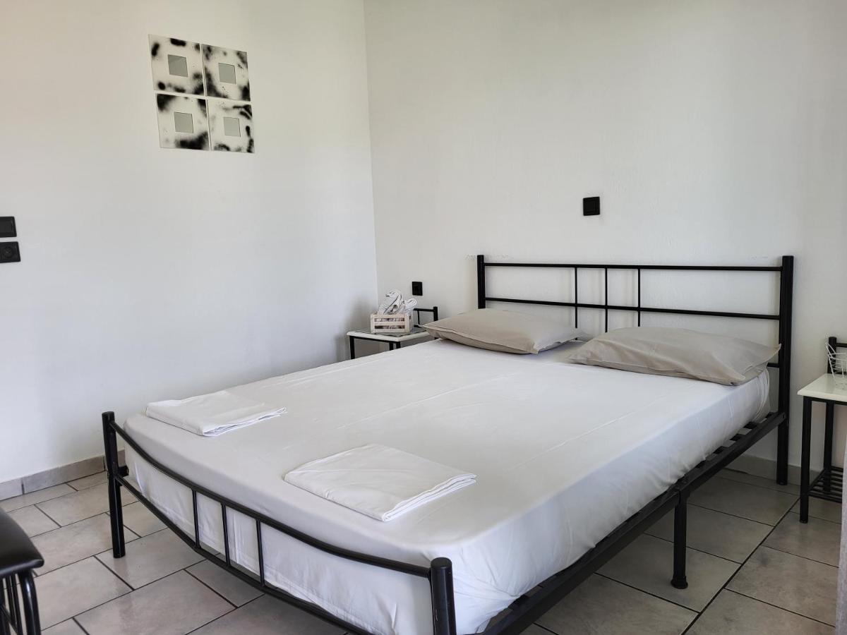 Aura Guest House Koinira Luaran gambar