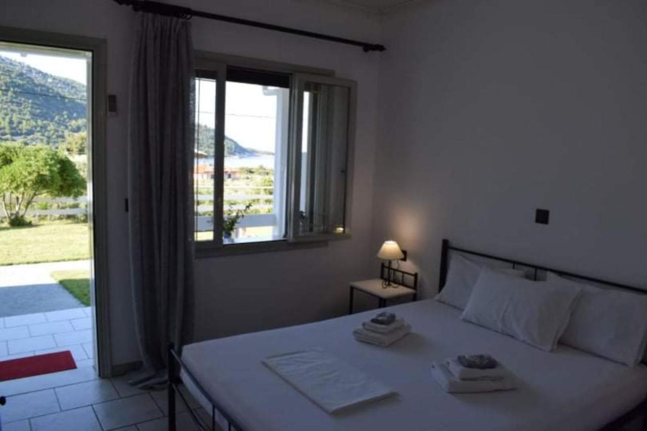 Aura Guest House Koinira Luaran gambar